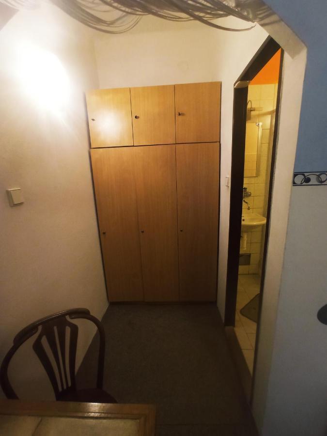 Hostinec U Kacaby Jihlava Buitenkant foto