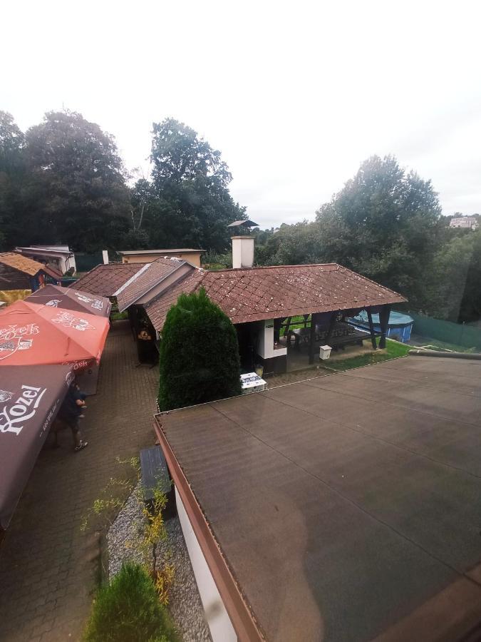 Hostinec U Kacaby Jihlava Buitenkant foto
